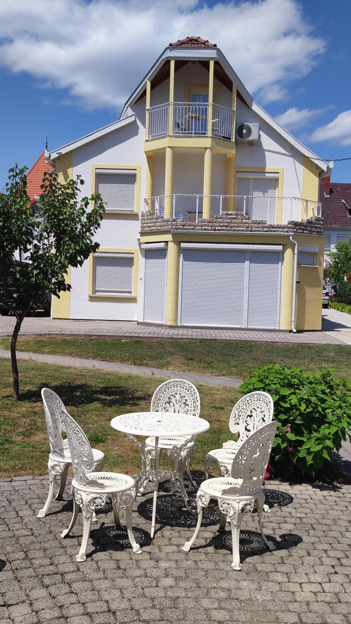 Villa Vanilia Keszthely Eksteriør bilde